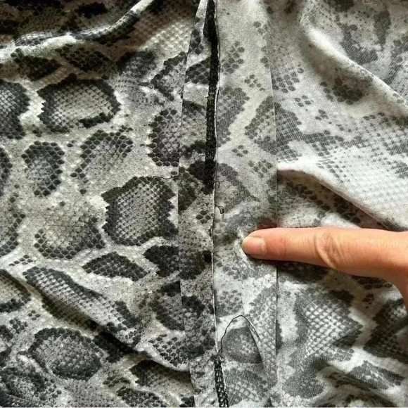 Snake Print Michael Kors Midi Dress PTP 21” Stretchy - Picture 10 of 11